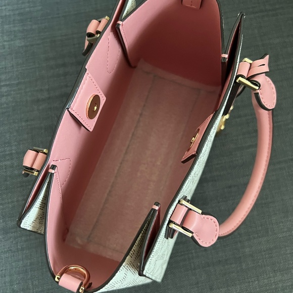 NWT MICHAEL KORS DARIA SMALL 2 IN 1 SATCHEL - Picture 9 of 16